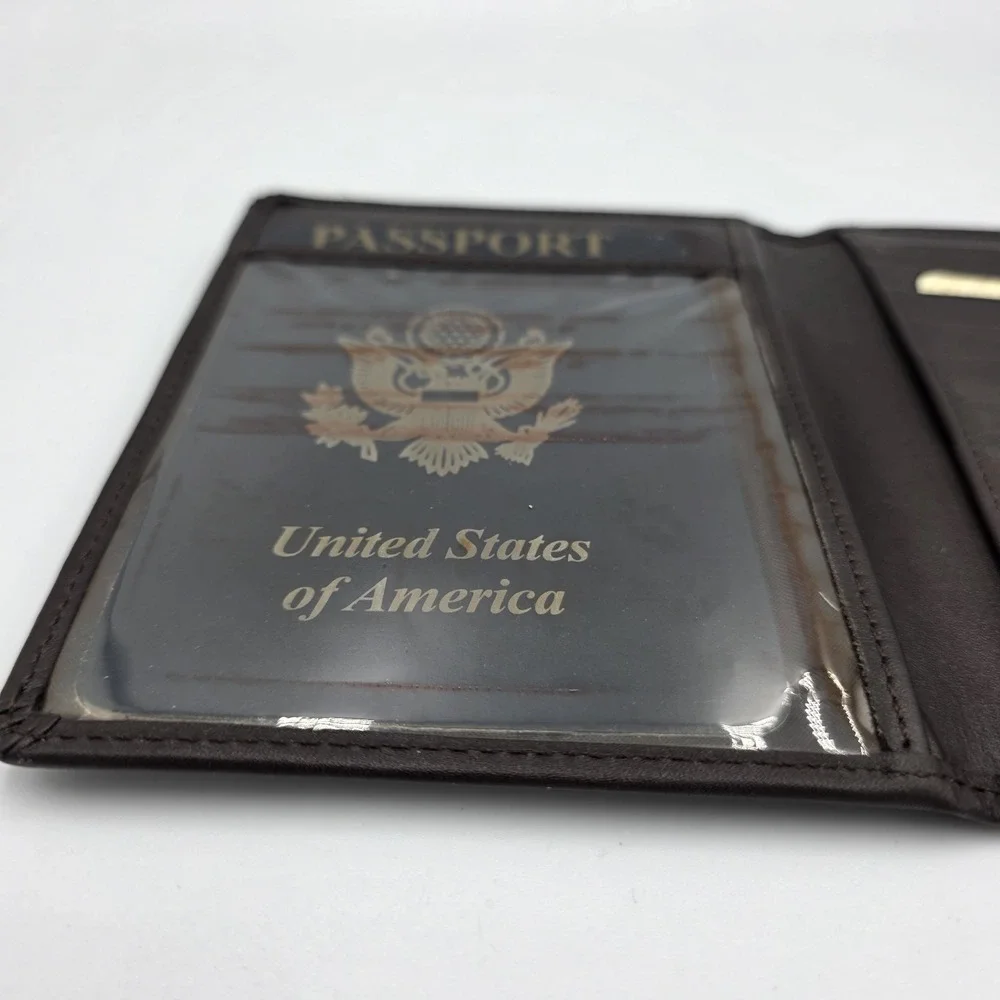 New Geoffrey Allen Genuine‎ Leather Passport Holder Wallet Brown